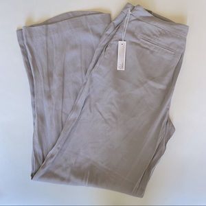NWT Chelsea28 Pleated Wide Leg Pants